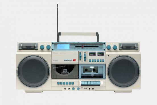 「ずっと真夜中でいいのに。」コラボのCDラジカセが登場！ レトロ感満載の多機能ラジカセ「BOOMBOX SCR‑B9(Z)」