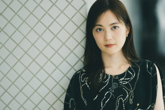 生田絵梨花インタビュー「今このタイミングで『リア王』に向き合えることには、きっと大きな意味がある」