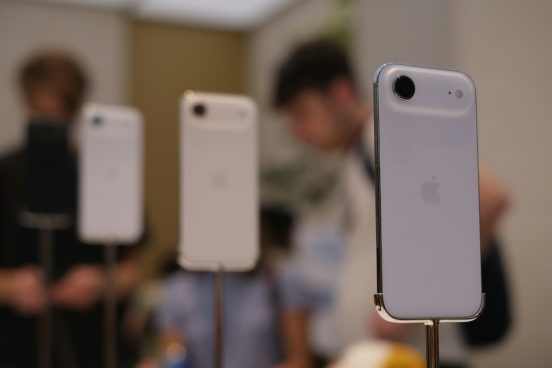 折りたたみiPhone、価格は当初の予想より低くなる？