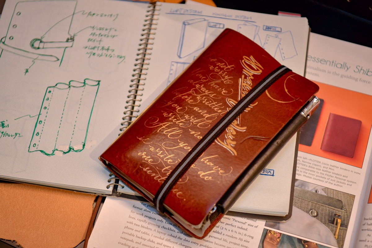 手帳ブランド「PLOTTER(プロッター)」の旗艦店を探索。文房具好きが踏み込むべき“手書きの迷宮”の中身とは？