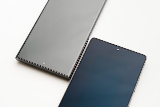 暗い場所にもっと強くなるには…次期「Galaxy S26 Ultra」、サムスン自前の3倍望遠カメラにスイッチ？