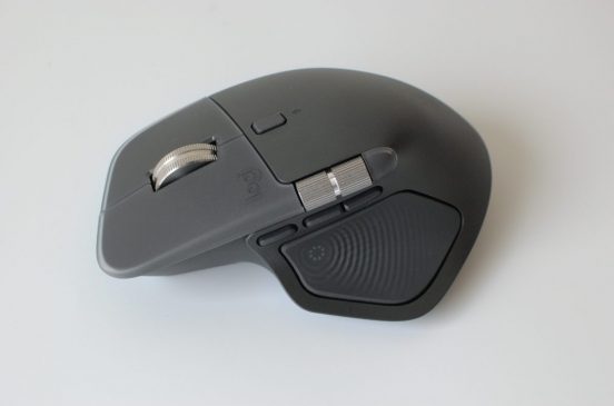 ロジクール高級マウス「MX Master 4」レビュー。トラックボール派にも響く快適さとは？