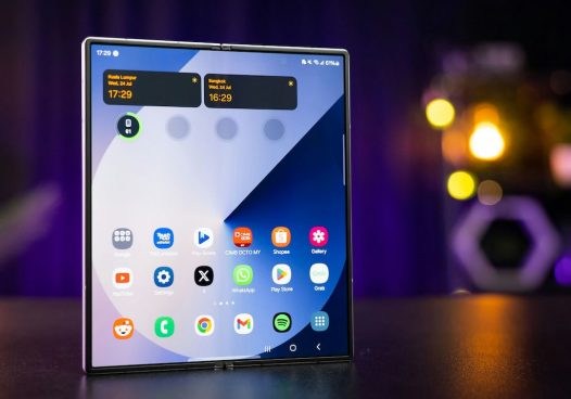 次期Galaxy Z Fold 8に“ワイド版”登場？ 折りたたみiPhoneと正面対決か