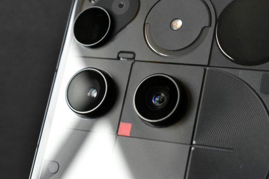 Nothing、次期Phone (4a)シリーズと新ヘッドホンを開発中！ Proモデルだけチップを強化？