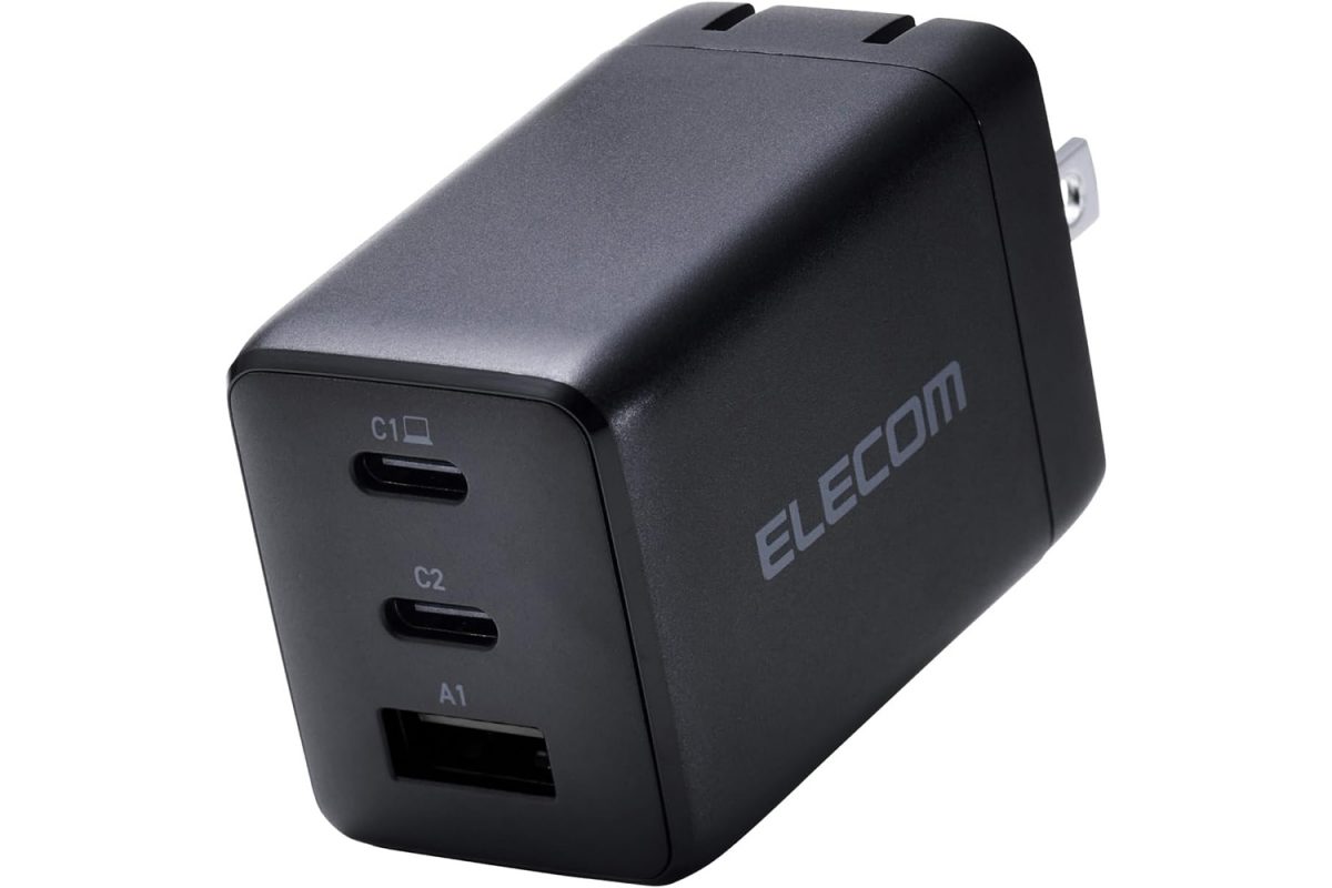 Amazonで2,990円！ エレコムの急速充電器がセール価格に