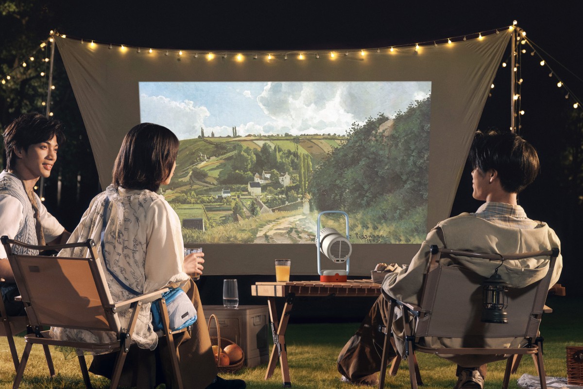 家でも外でも大画面シアター！ 初めての人に最適なXGIMIのエントリープロジェクター「Nova」