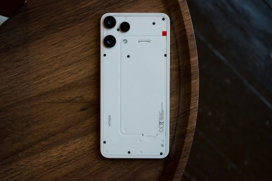 打倒iPhone 17e！ Nothing、3月5日に新製品を発表へ
