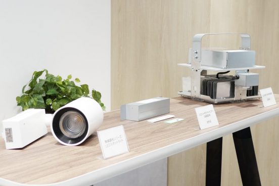 地味だけど画期的！ パナソニック新アンテナ設計技術がひらくワイヤレス近未来