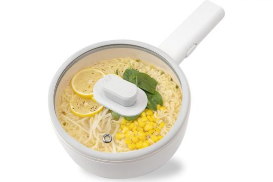 Amazonセールで5000円以下！ 火を使わずに煮る・焼く・炒めるを一台でできる電気調理鍋