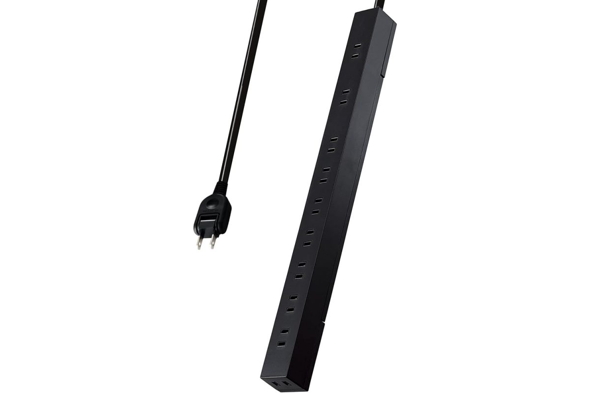 ごちゃごちゃした配線をすっきりさせよう！ エレコムの10個口電源タップがAmazonセールで2000円台に