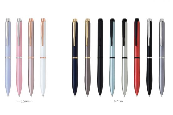 濃くなめらかに書ける“アクロインキ”搭載の新ボールペン「エターリンク」