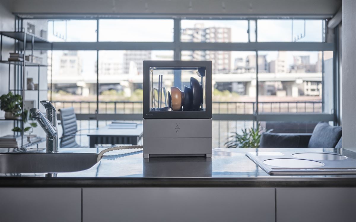 食洗機に見えないソリッドデザインで登場！小さくても洗浄力バツグンなパナソニックの一人用食洗機「SOLOTA」ブラックモデルを試してみた！