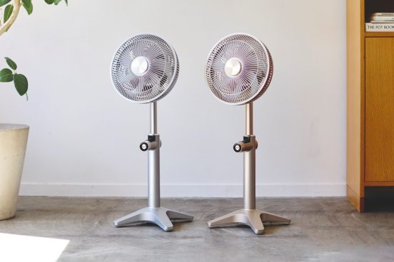 上下左右の首振り機能を新搭載！ カモメの羽根に着想を得た「Kamomefan+c lite2」