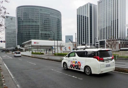 車の移動が「エンタメを楽しむ時間に」。ソニーの技術が満載の自動運転車を体験してみた