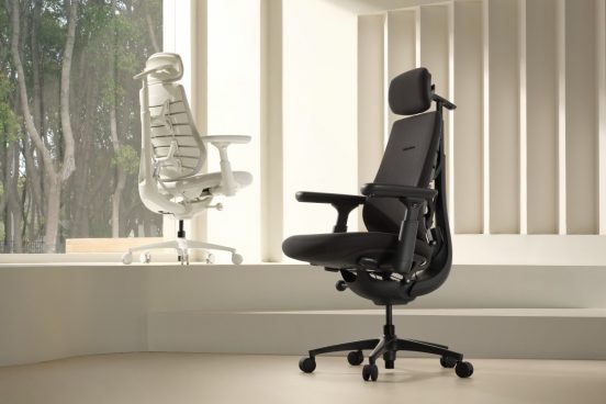 夏のデスクワークも快適に！ シートベンチレーション搭載の「LiberNovo Omni Pro」など3モデル発売