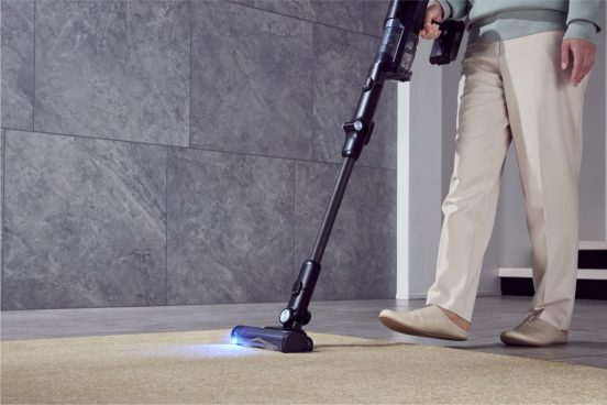 シャーク最上位のパワフル吸引！ コードレス掃除機「SharkPowerClean 360 PRO」登場