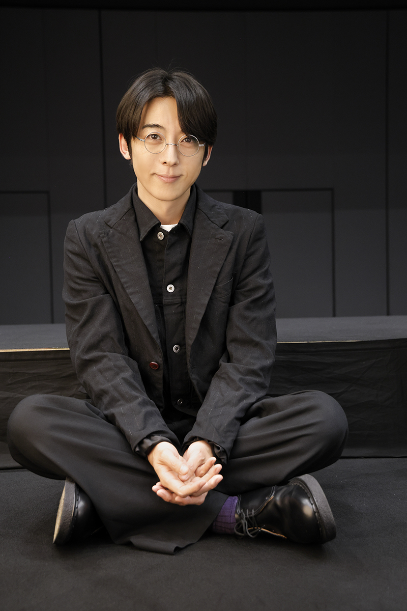 高橋一生インタビュー「松永監督との出会いをはじめ、すべてが貴重で新鮮さに溢れた現場でした」