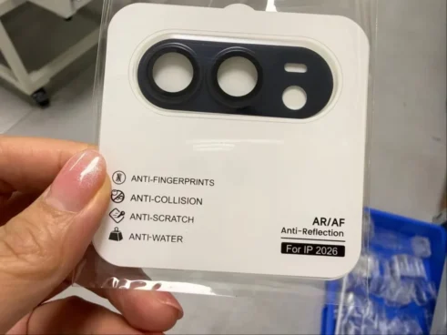 あの噂はどこへ？「折りたたみ式iPhone」にダークブルーとシルバーが本命として急浮上！