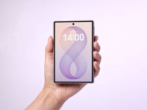 iPhone Duoの開閉演出をGalaxy Z Fold8で再現！ 24時間足らずで投稿されたデモに大興奮