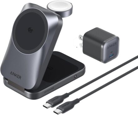 20％オフ！アンカーの持ち運べる折りたたみ3-in-1充電器がお買い得