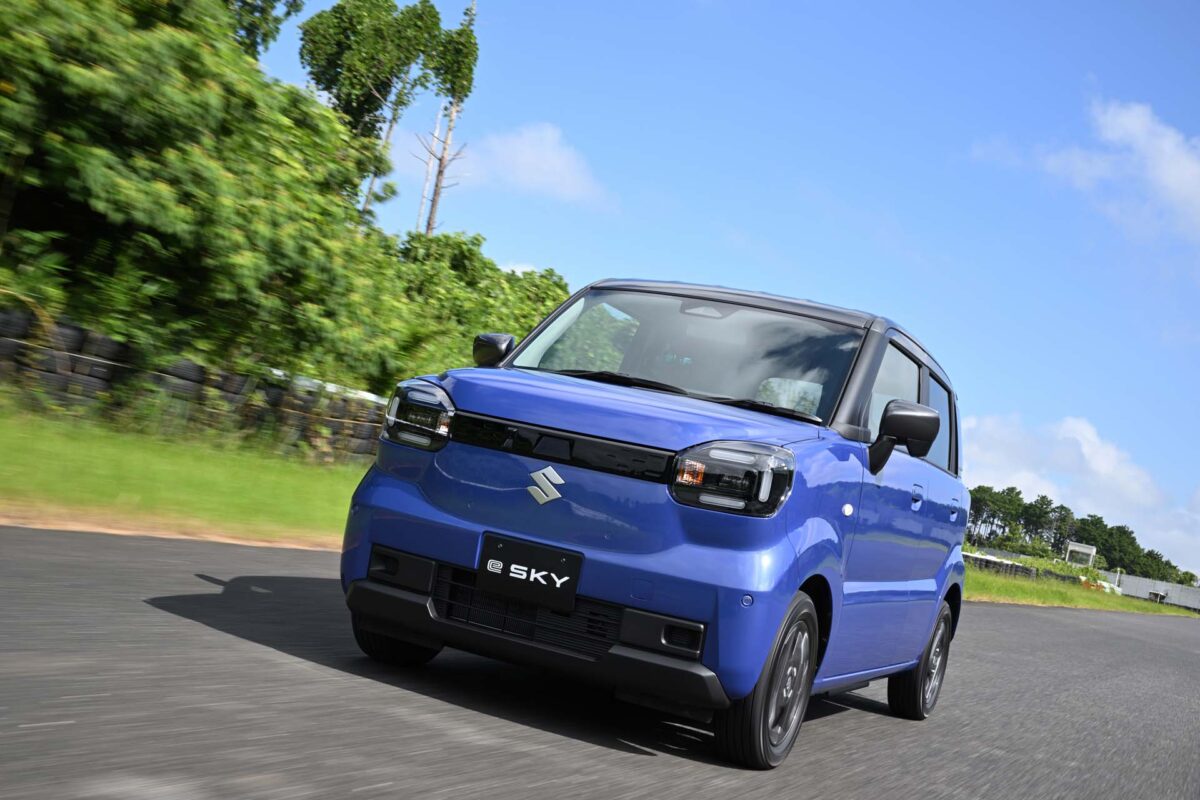 スズキ初の軽乗用EV「e-SKY」に試乗！ EVを意識させない設計思想を強く感じた
