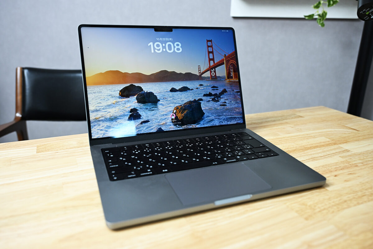 Appleにとって異例の1年？ 大量の新製品投下にある背景とは何か