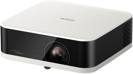 Google TV搭載で1台完結！エプソンのプロジェクターが30％オフ