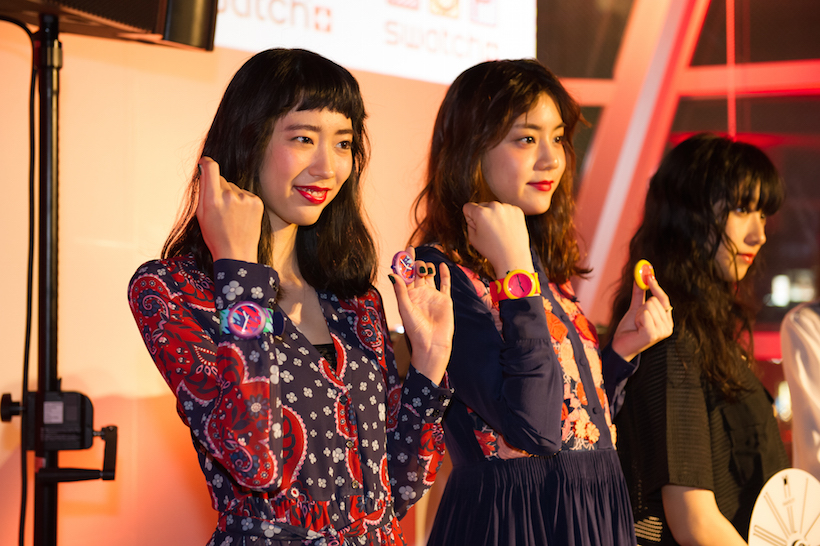 時計が飛び出す!? スウォッチの新作「POP SWATCH」 | GetNavi 時計が飛び出す!? スウォッチの新作「POP SWATCH」 | GetNavi