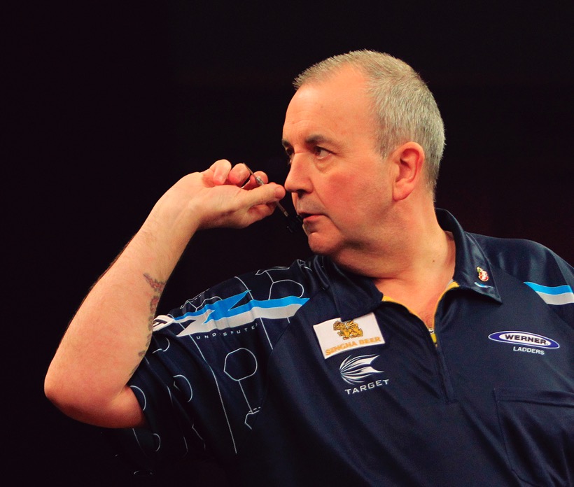 SINGHA BEER GRAND SLAM OF DARTS 2014 WOLVERHAMPTON CIVIC HALL,WOLVERHAMPTON PIC;LAWRENCE LUSTIG GROUP GAME 3 PHIL TAYLOR V ANDY HAMILTON PHIL TAYLOR IN ACTION