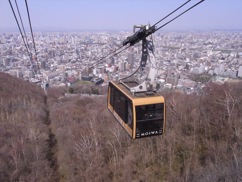 ライフスタイル ロマンチックに空中散歩 アクセス良好で夜景 絶景が楽しめる デートスポット ロープウェイ 関西 関東 北海道 毎日新聞