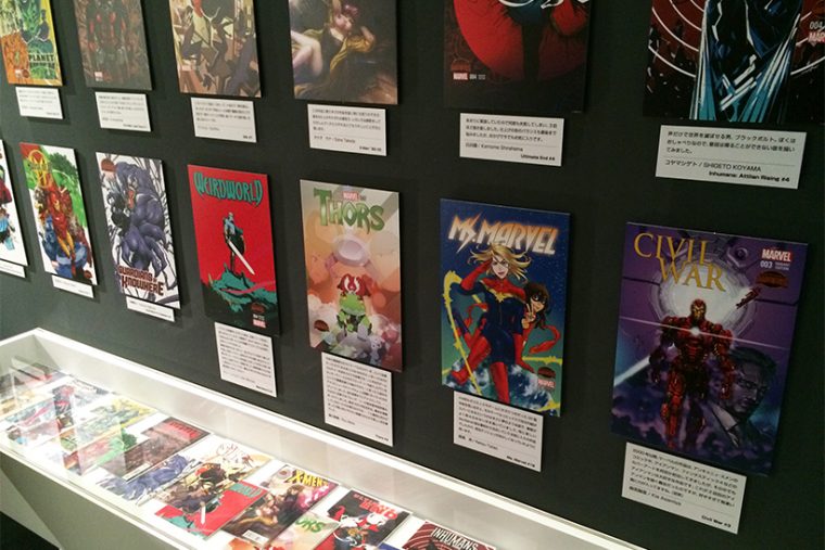 ↑《CINEMATIC UNIVERSE》では、作品に登場したヒーローたちのフィギュアも展示。写真は2012年公開の『アベンジャーズ』