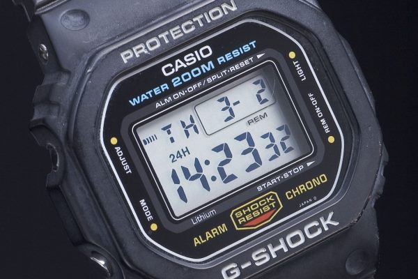 G-SHOCK列伝3】キアヌ・リーブスと共にブレイク! 究極の機能美を備えた