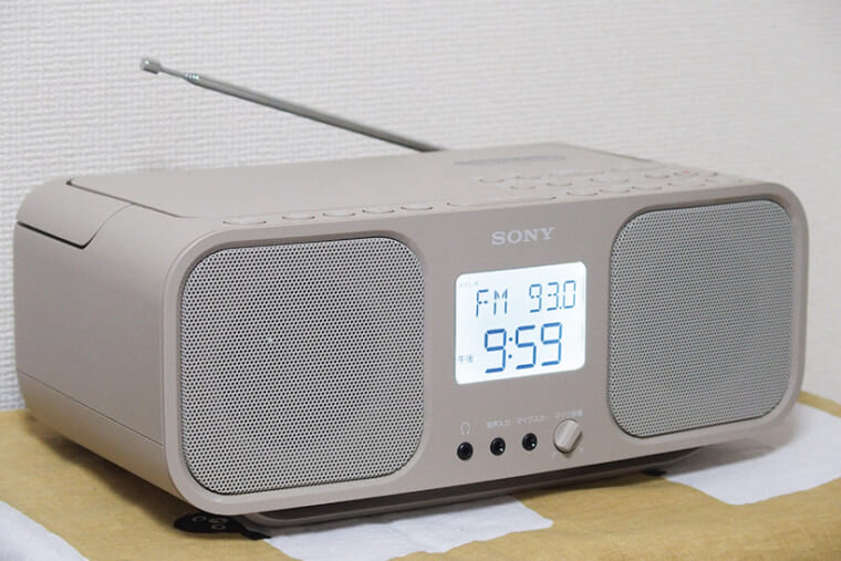 最新CDラジカセ聴き比べ】ソニーらしさが光る「CFD-S401」で一日ラジオ 