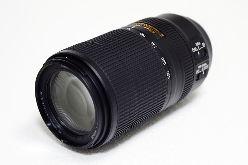 カメラ：スポーツからアップまで手持ちで狙える望遠ズーム「ニコン AF-P NIKKOR 70-300mm f/4.5-5.6E ED  VR」（GetNavi web） | 毎日新聞