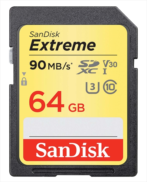 ↑UHSスピードクラス3（U3）対応のSDXCメモリーカード。4K動画撮影の場合には、こうした高速なカードが必要