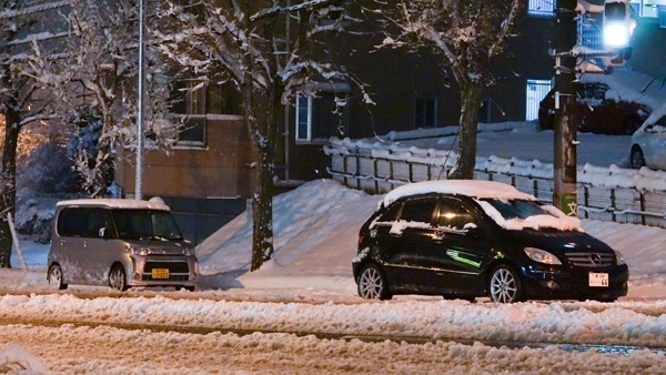 ノーマルタイヤで大雪にハマったとき 助けに来てくれるロードサービスはどこ Getnavi Web ゲットナビ