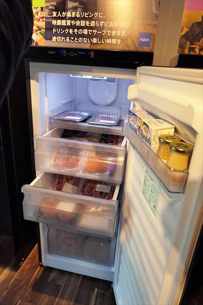 家電 超オシャレで1台3役 アクアの小型冷凍庫を 家パリピ が使うべき理由 Getnavi Web 毎日新聞