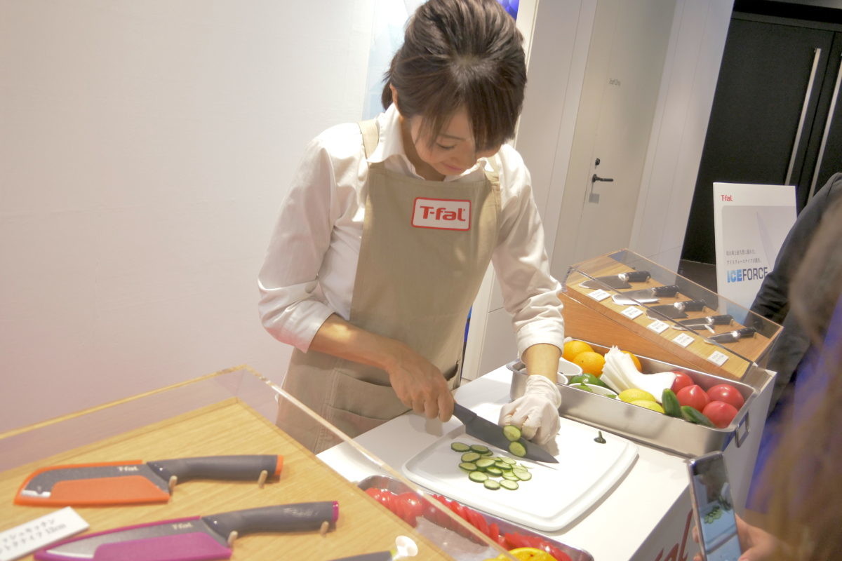 注目は「本体を丸洗い可な電気ケトル」! ティファールが日本人向けに開発した便利器具を続々発表 | GetNavi web ゲットナビ