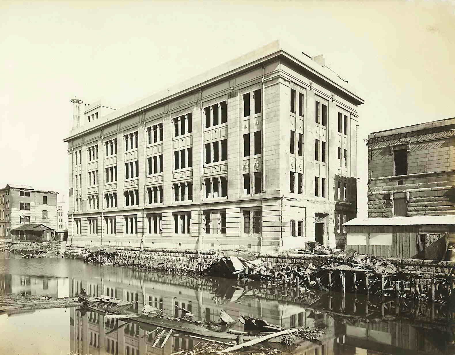 ↑「K5」は1923年（大正12年）築の、元第一銀行の外観・躯体はそのままにリノベーションした建物。西洋建築の様式を多く取り入れ、当時としては最先端の技術が用いられた
