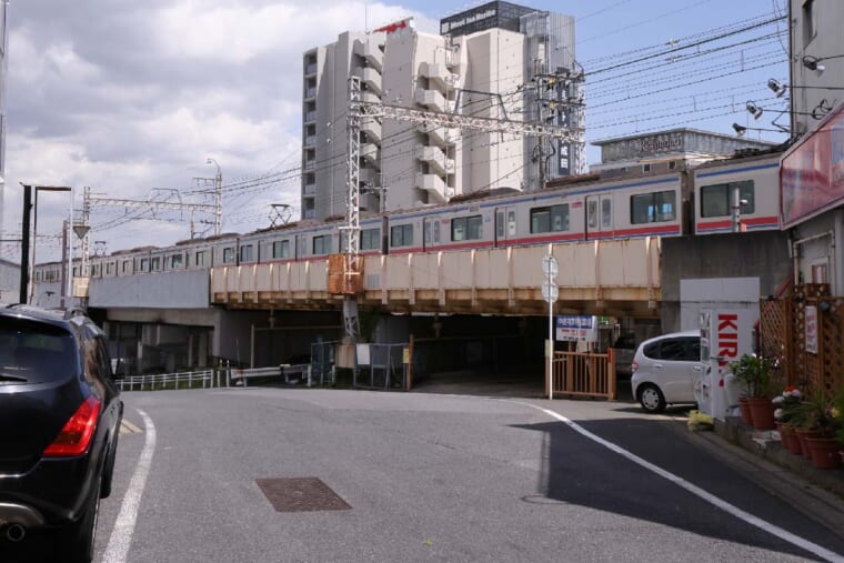 東成田駅 (成田鉄道)
