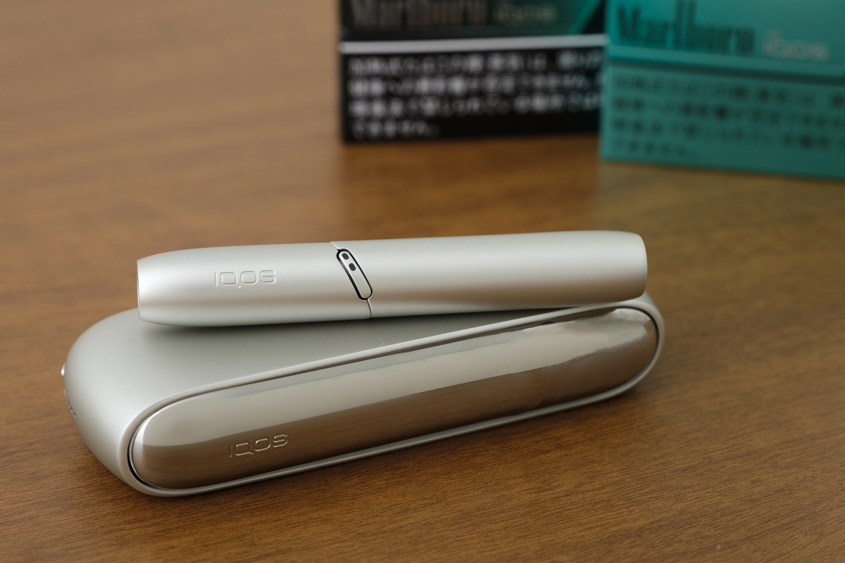 日本で販売しているIQOSでは初となる、銀色の「IQOS 3 DUO ムーン 