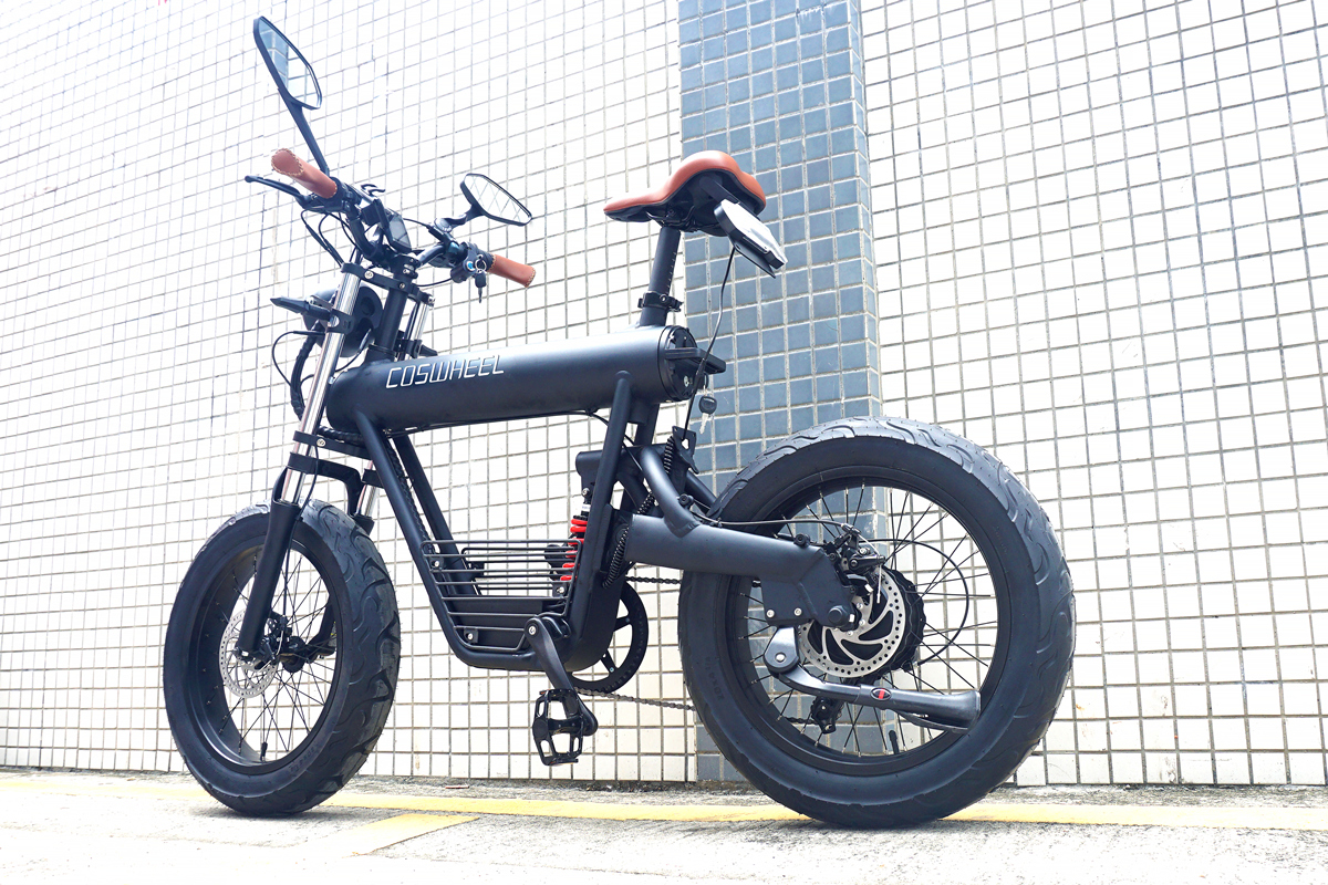 電動アシスト自転車としても使える電動バイク「COSWHEEL SMART EV」が発売 | GetNavi web ゲットナビ
