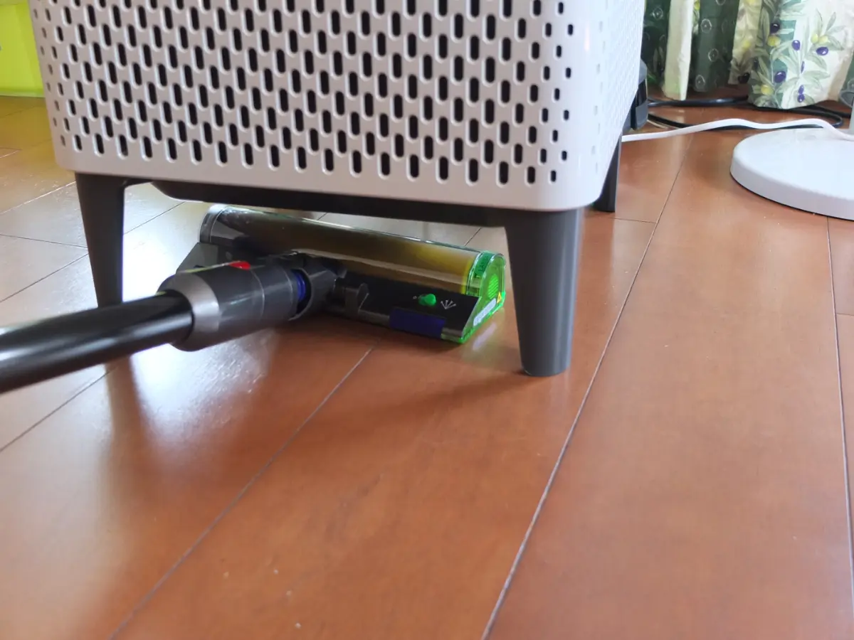 ダイソン最新フラッグシップ機「V12 Detect Slim」を6項目で超