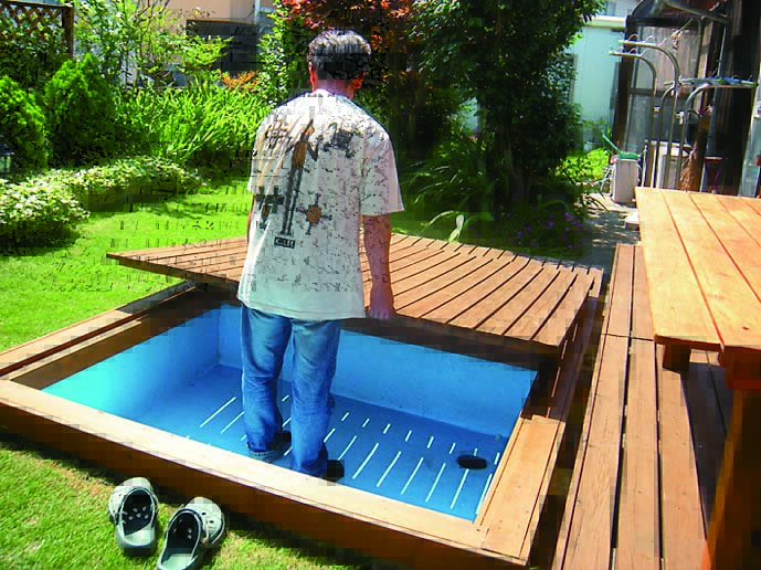 暑いぞ おい Diyで自宅の庭にプールを作ろう 実例編 ドゥーパ