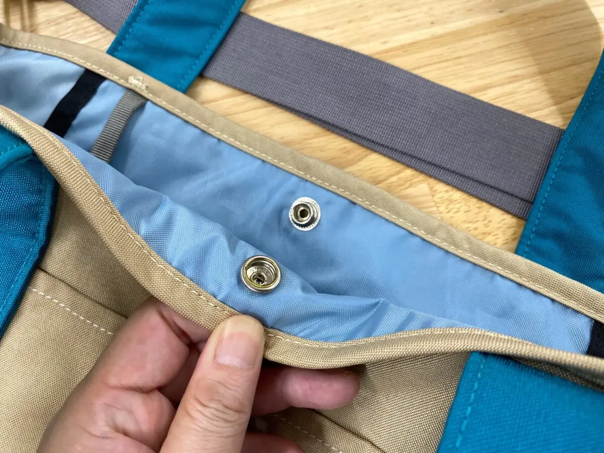 KELTYの定番バッグも明るい黄色の旧ロゴタグだとなんだか新鮮