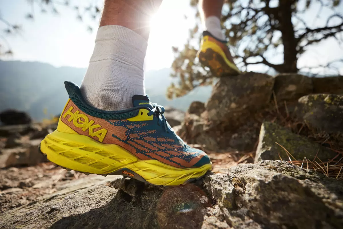 HOKA ONE ONE スピードゴート5 - ウォーキング・ランニングウェア