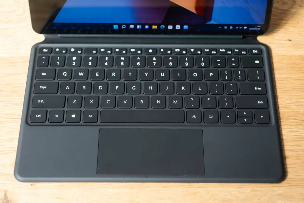 編集者3人から学ぶ、今年最注目の2in1 PC「HUAWEI MateBook E 編集者3人から学ぶ、今年最注目の2in1 PC「HUAWEI MateBook E