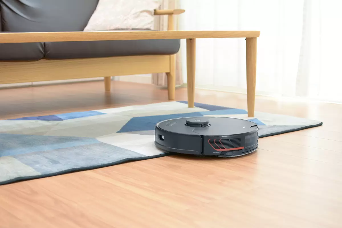 完成度高いな! ゴミ収集・モップ洗浄も全自動のロボット掃除機 完成度高いな! ゴミ収集・モップ洗浄も全自動のロボット掃除機