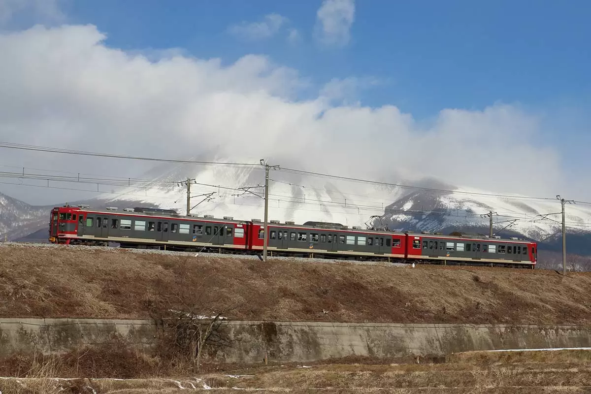 しなの鉄道線」115系との出会い＆歴史探訪の旅〈前編〉 | GetNavi web