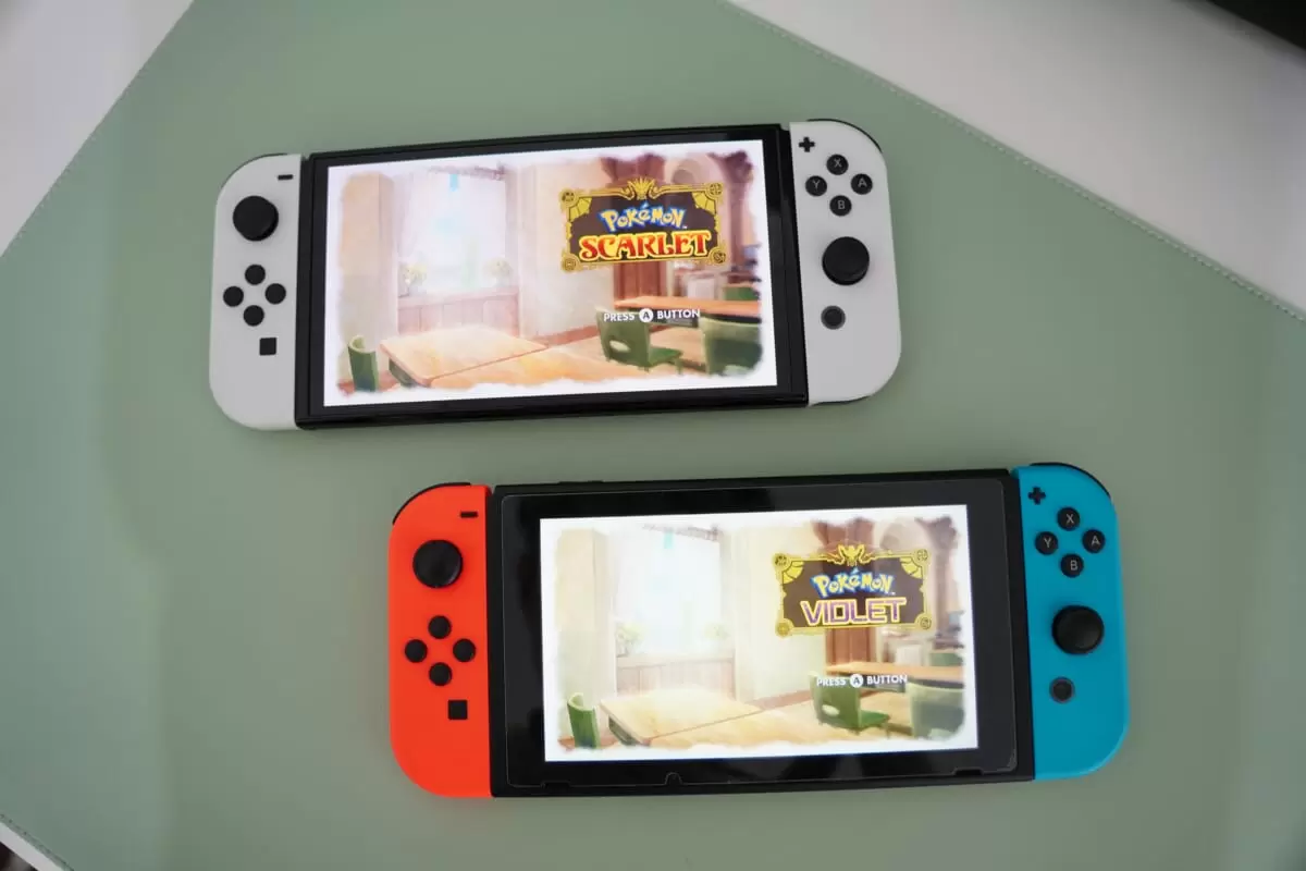 Nintendo Switch後継モデル、有機ELモデルより約7000円値上げ？ 画面は 